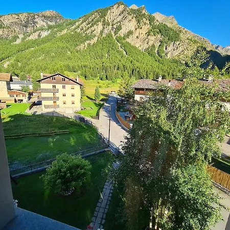 4061 Maison Gerard - Torre Del Gran St. Pietro Apartman