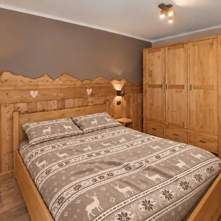 4061 Maison Gerard Torre St Pietro *